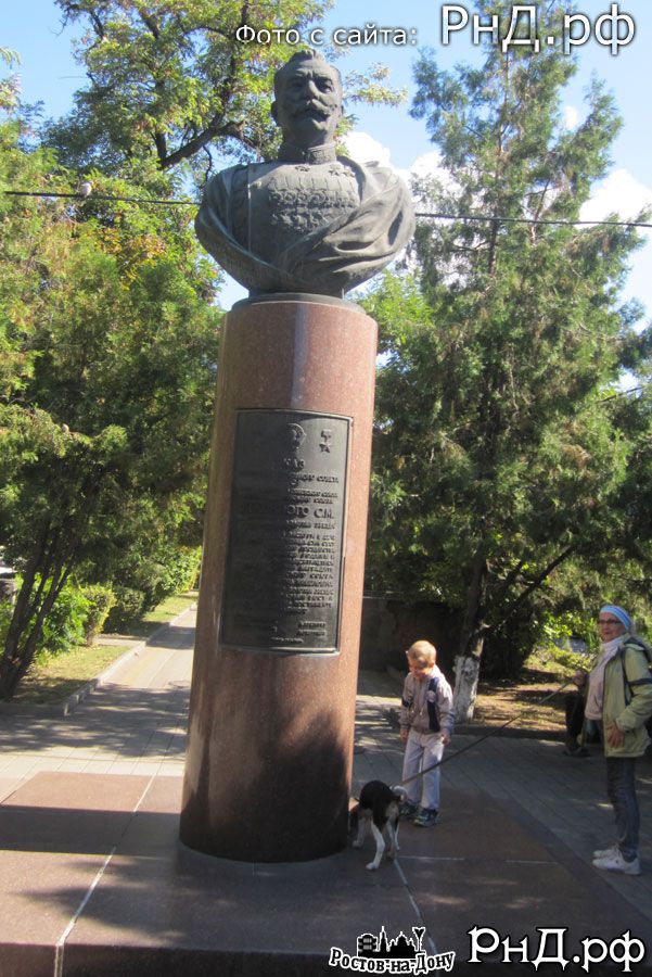 Памятник С.М. Будённому